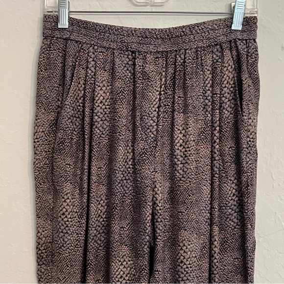 Otte Silk pants snake print pleated pockets high rise sz 6 - Picture 3 of 9